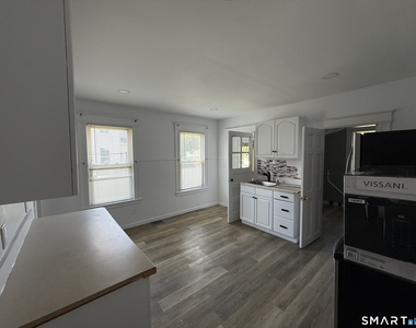 694 Enfield Street - Photo Thumbnail 3