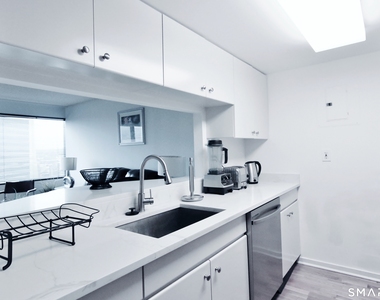 127 Greyrock Place - Photo Thumbnail 15