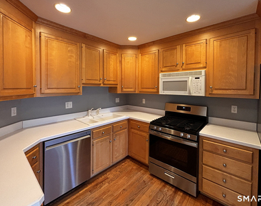 405 South Pine Creek Road - Photo Thumbnail 6