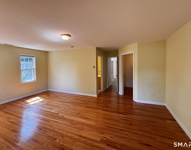 405 South Pine Creek Road - Photo Thumbnail 12