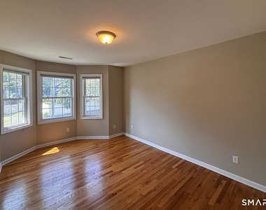 405 South Pine Creek Road - Photo Thumbnail 16