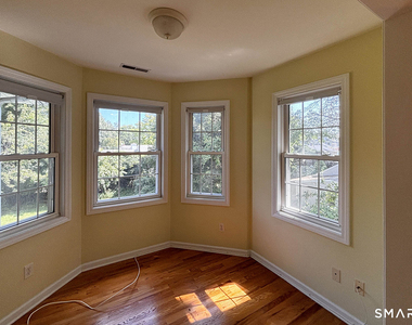 405 South Pine Creek Road - Photo Thumbnail 11