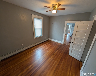 23 Lyman Street - Photo Thumbnail 5