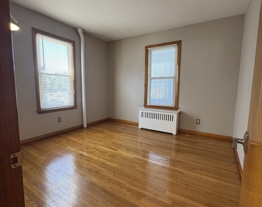 34 Judd Street - Photo Thumbnail 9