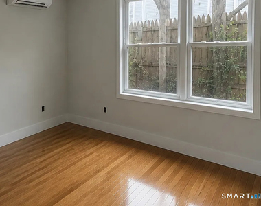 360 Campbell Avenue - Photo Thumbnail 1