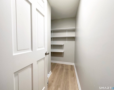 203 Capewell Avenue - Photo Thumbnail 30