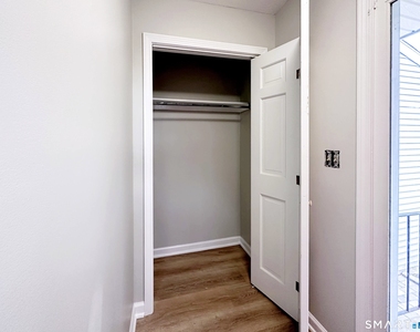203 Capewell Avenue - Photo Thumbnail 8