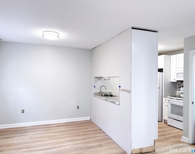 203 Capewell Avenue - Photo Thumbnail 13