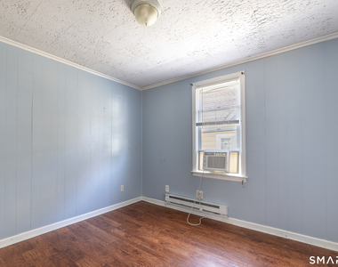 793 Brewster Street - Photo Thumbnail 8