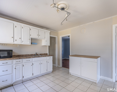 793 Brewster Street - Photo Thumbnail 1