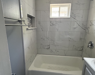 146 Greene Street - Photo Thumbnail 4