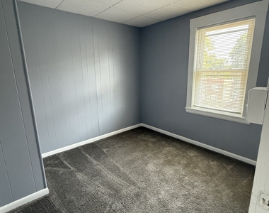 146 Greene Street - Photo Thumbnail 8