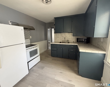 146 Greene Street - Photo Thumbnail 2