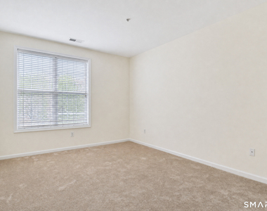 1 Rivington Way - Photo Thumbnail 7