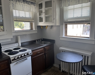 25 Woodrow Street - Photo Thumbnail 2