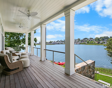 30 Edgewater Hillside - Photo Thumbnail 22
