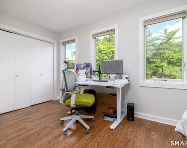 566 Newfield Avenue - Photo Thumbnail 12