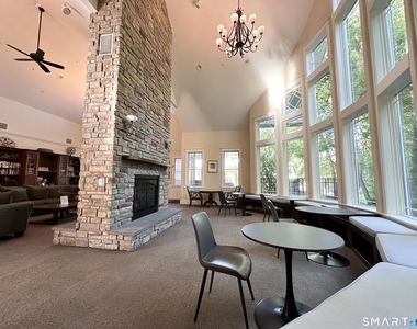 50 Lawrence Avenue - Photo Thumbnail 24