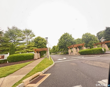 50 Lawrence Avenue - Photo Thumbnail 33