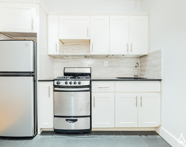 33 Montrose Ave 11206 - Photo Thumbnail 8