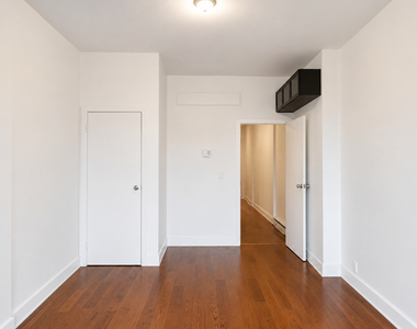311 Troutman Street - Photo Thumbnail 5