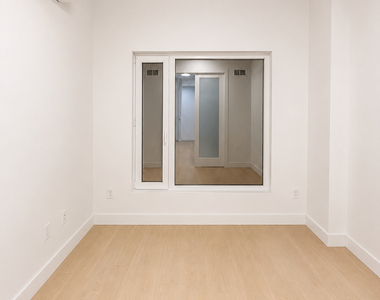 833 Maple Street - Photo Thumbnail 3