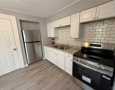116 Alice Avenue - Photo Thumbnail 5