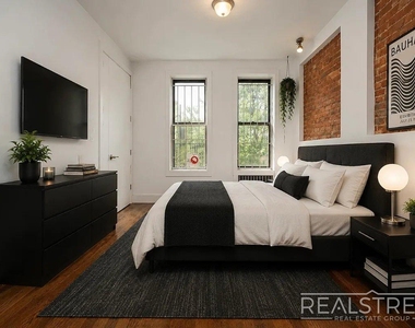 287 Troutman Street - Photo Thumbnail 3