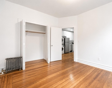 184 Claremont Avenue - Photo Thumbnail 2