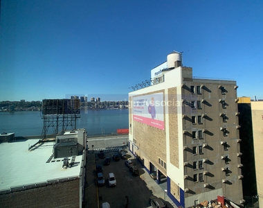 3333 Broadway - Photo Thumbnail 7