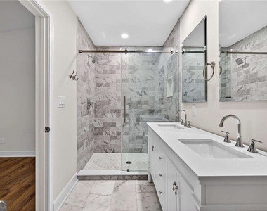 955 Columbia Drive - Photo Thumbnail 23