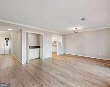 6500 Gaines Ferry Road - Photo Thumbnail 11