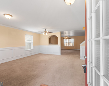 102 Steeple Court - Photo Thumbnail 1