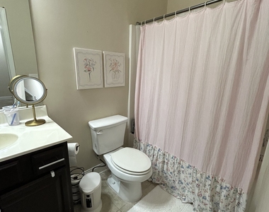 2413 Tenor Lane - Photo Thumbnail 8