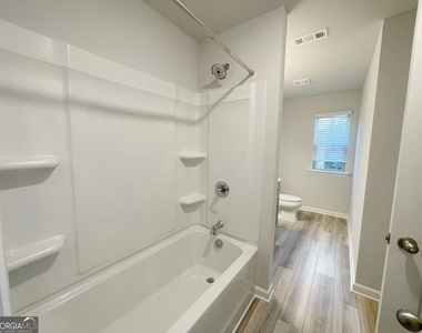 928 Yancey Court - Photo Thumbnail 20