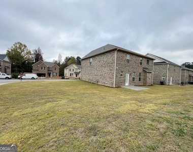928 Yancey Court - Photo Thumbnail 24