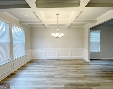 928 Yancey Court - Photo Thumbnail 1
