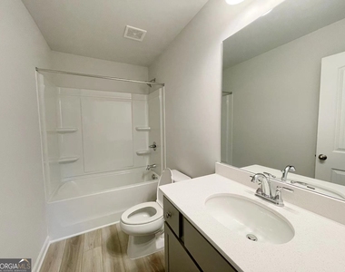 928 Yancey Court - Photo Thumbnail 16