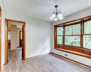 130 Aspen Way Way - Photo Thumbnail 14