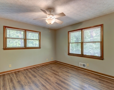 130 Aspen Way Way - Photo Thumbnail 27
