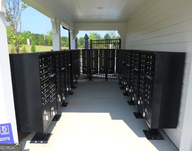 7417 Quinn Place - Photo Thumbnail 4
