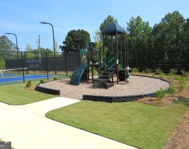 7417 Quinn Place - Photo Thumbnail 5