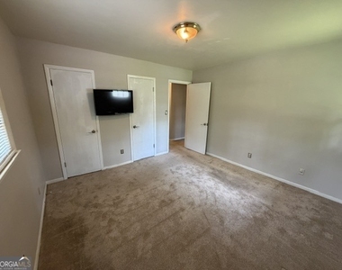 2511 Monitor Court - Photo Thumbnail 8