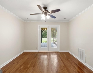 353 Westside Drive - Photo Thumbnail 21