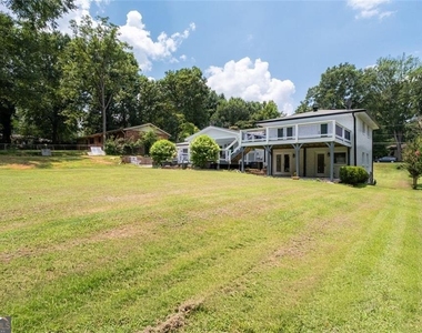 353 Westside Drive - Photo Thumbnail 34