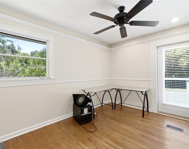 353 Westside Drive - Photo Thumbnail 18