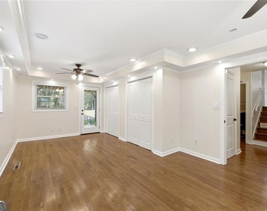 353 Westside Drive - Photo Thumbnail 25