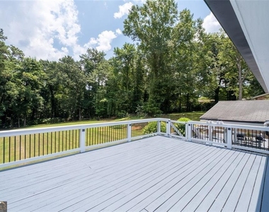 353 Westside Drive - Photo Thumbnail 28