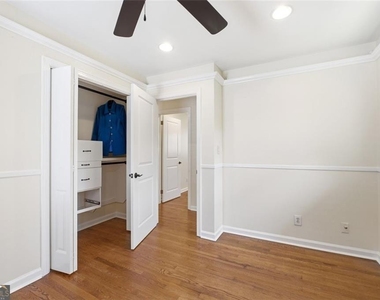 353 Westside Drive - Photo Thumbnail 19