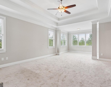 4402 Income Circle - Photo Thumbnail 13